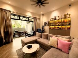 Loyang Villas (D17), Terrace #579871521